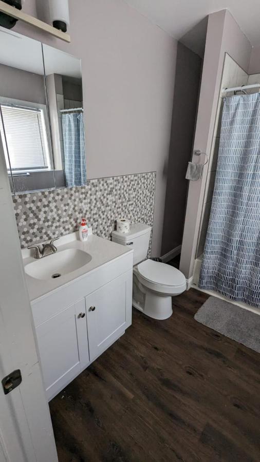 Private Room And Bathroom Providence Esterno foto